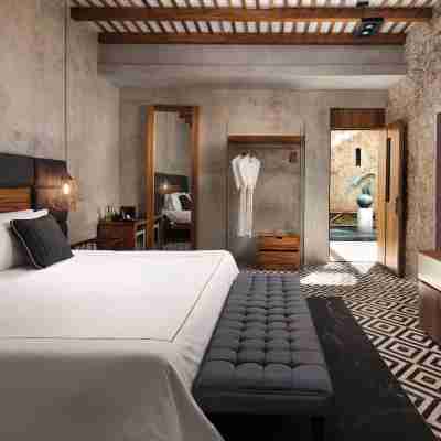 Diez Diez Collection Rooms