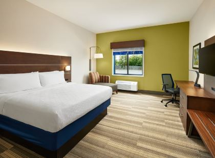 Holiday Inn Express & Suites Panama City-Tyndall