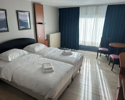 Hotel Europacity Zimmer Photos
