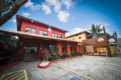 馬雷港飯店 Praia de Barequecaba附近的飯店