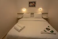 Mitos Apartments