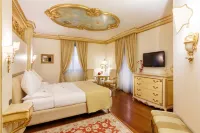 Relais Villa Quercia فنادق في Coredo