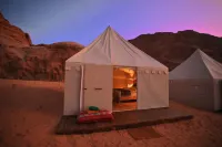 Sahara Rum Glamping Hotel a Quairah District