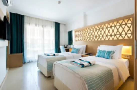 Aurasia Design Hotel