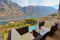 Muo Apartments Hotels in Kotor