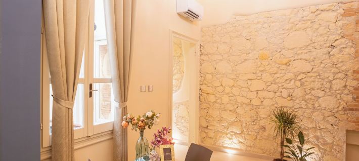 Magnini Rooms Hotels in Cagliari