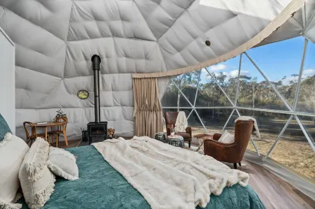 Scribbly Farm Premium Dome Bush Retreat Southern Highlands Отели в г. Джоадджа