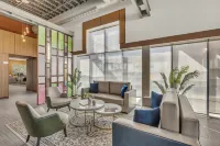Baymont by Wyndham Kansas City North - parking
