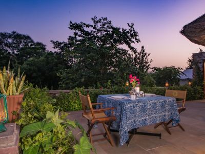 Khem Villas