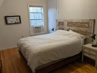 Trailside Inn Hotels in Queens County