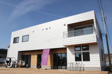 Matoi Hostel & Bar Отели в г. Такасаки