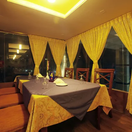 Neeshorgo Hotel & Resort