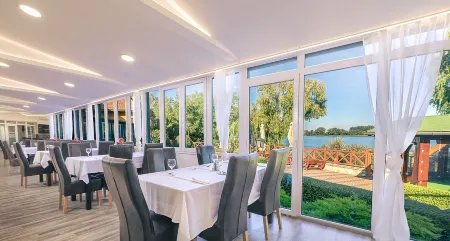Mártoni Resort & Restaurant