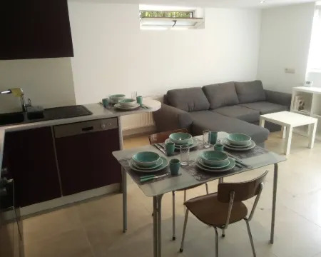 relaxation in Waterloo, 2 steps from the center of Brussels Hotels in Waterloo