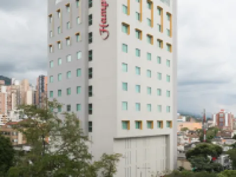 Hampton by Hilton Bucaramanga Hotels in der Nähe von Catedral de La Sagrada Familia