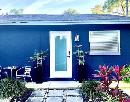 Beautifully Remodeled with Heated Pool and Spa 19