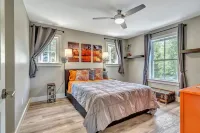 cozy 1 bedroom, 1 bath, sleeps 4 fully equipped apartment