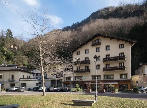 Hotel Crimea Hotels in Gordona
