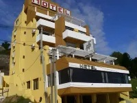 San Remo Terrazas Hotel فنادق في Punta Colorada