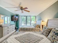 Bonita Springs 2 Bed 2 Bath Condo - Just Steps to Bonita Beach & Gulf