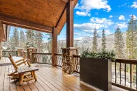 Expansive Deck, Hot Tub, and Theater Room - Luxury Mountain Haven