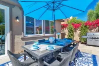 Private Saltwater Pool and Spa in Gated Community - Stunning Oasis