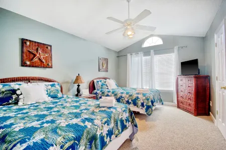 Private Heated Pool and Outdoor Patio - Charming Beach House Retreat