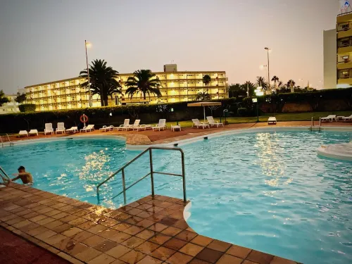 IGUAZU apartment with swimming pools (100 m from Yumbo) - 2-Star