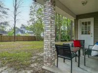 Spacious Patio and Modern Amenities - Stylish Coastal Retreat Hotels in Gulf Park Estates