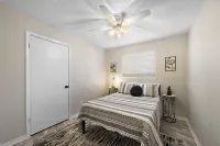 Tranquil Beach Hideaway - Arcade, Game Room, Serene Patio Hotel a Pasadena