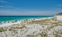 New Renovations and Close to White Sand Beaches - Charming Coastal Oasis