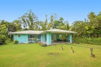 Dog-friendly home near the ocean with lanai, washer/dryer, desk and Free Wifi Hotels near Halepalaoa Beach