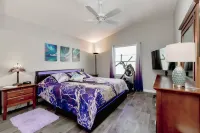 Tranquil Villa Retreat with Modern Comforts - Charming Getaway