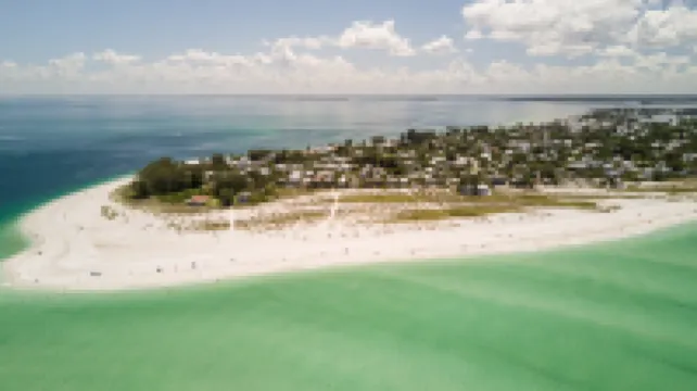 Heated Pool and Cozy Living Area - Charming Coastal Haven