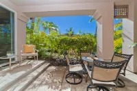 Gourmet Kitchen and Furnished Lanai - Stunning Tropical Retreat