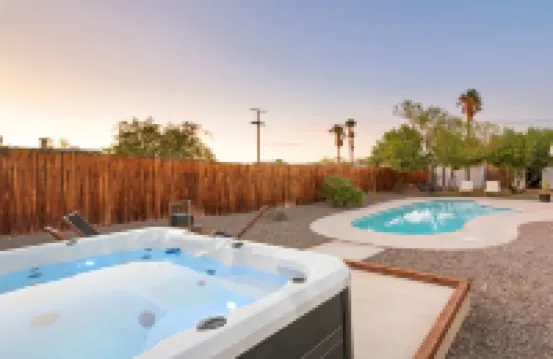 Private Pool and Hot Tub Retreat - Charming Modern Oasis Hotels in Joshua Tree