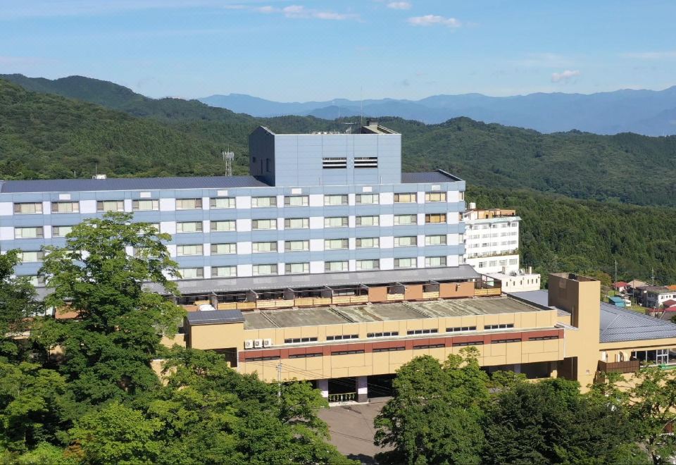 hotel overview picture