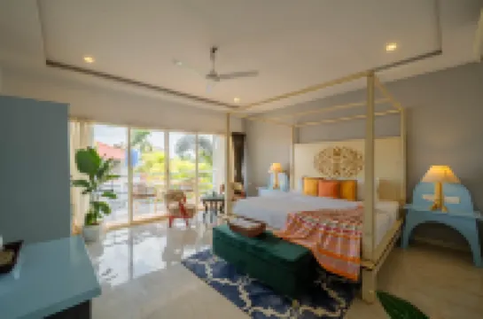 Koko Maya by Stone Wood, Morjim