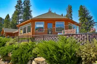 Cozy Fireplace and Spectacular Views - Stunning Mountain Retreat