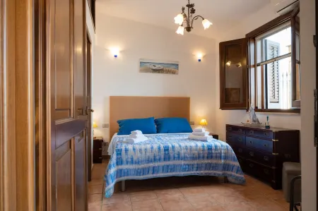 Gorgeous Villa with outbuilding for a relaxing vacation Отели в г. Torre Colonna-Sperone