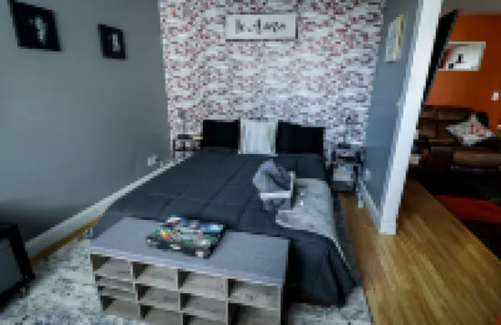 Perfect Dtwn 2 Bed Condo w Cali King Bed and Gym Hotels in der Nähe von Center for Civil and Human Rights