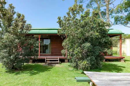 Hunter Hideaway Cottages Отели в г. Лочайнвар