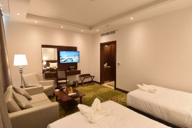 Zaha Al Munawara Hotel