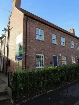 2-Bed Duplex Sleeps 3 with Fireplace Hotels in Bawtry