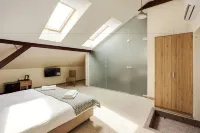 Old Town Trio Hostel Rooms Hotels in 