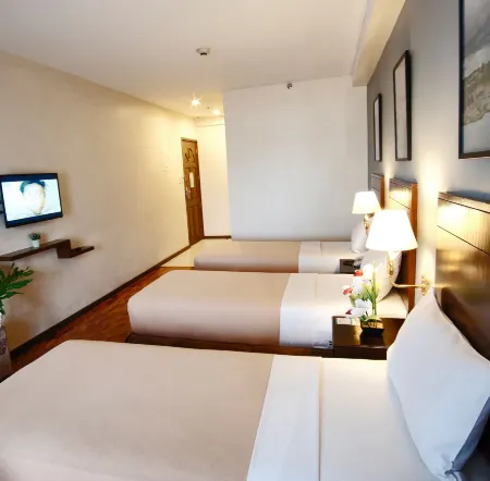 Fersal Hotel Kalayaan Отели рядом с достопримечательностью «Iglesia Ni Cristo Lokal Ng Templo Central»