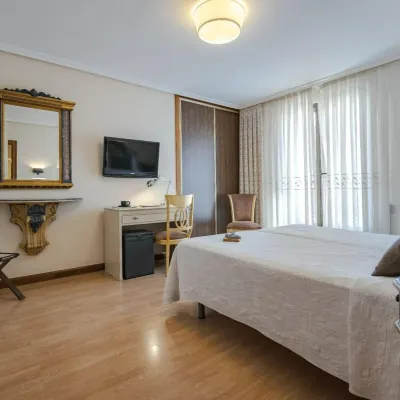 Hotel Eurowest Hotel a Mozarbez
