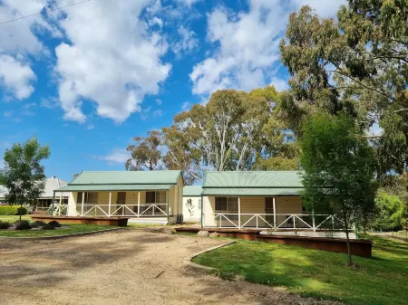 Golden Heritage Cottages