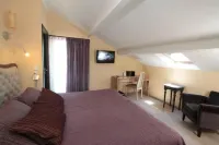 Mas des Carassins Hotels in Saint-Rémy-de-Provence