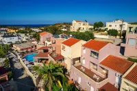 Theos Village Apartments - Mountain view